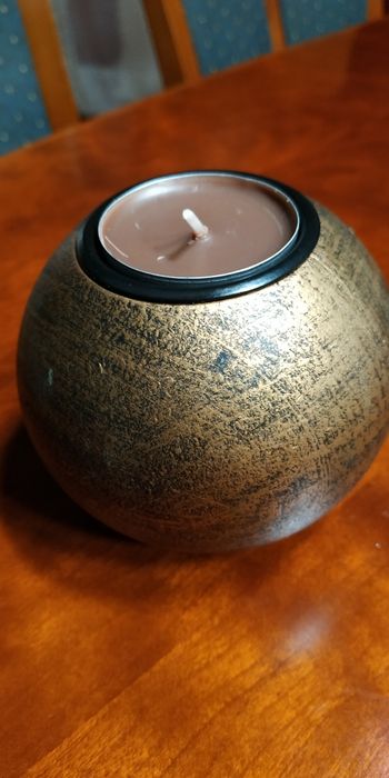 Piękny świecznik na tea light.