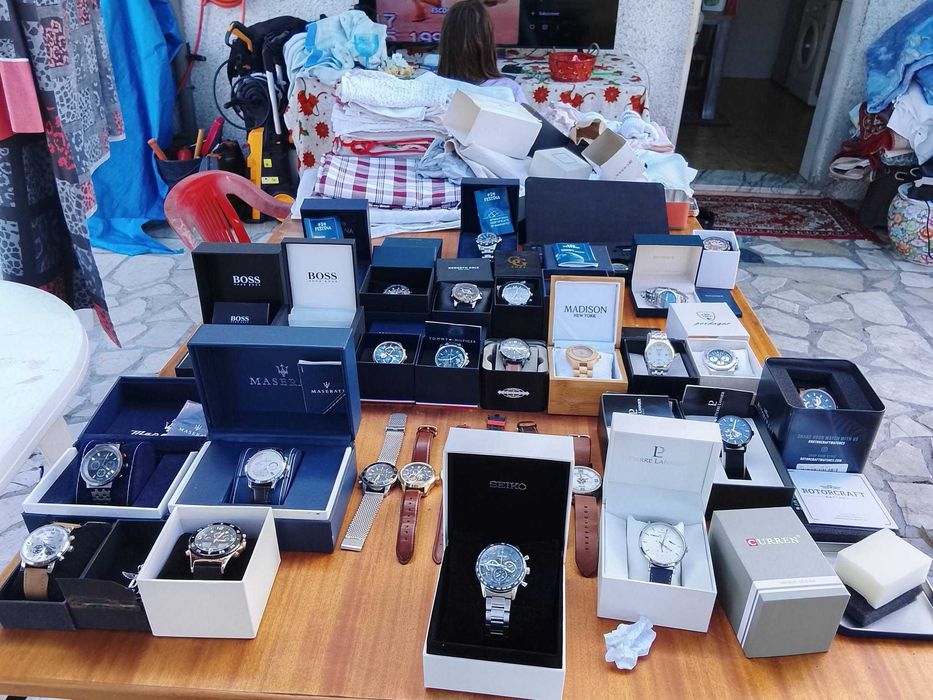 à venda 32 relógios todos originais e com certificado de autenticidade,