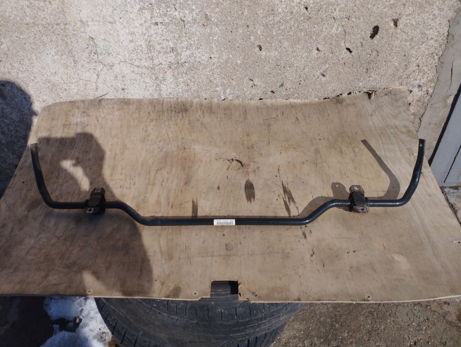 Задний стабилизатор Skoda Octavia A5