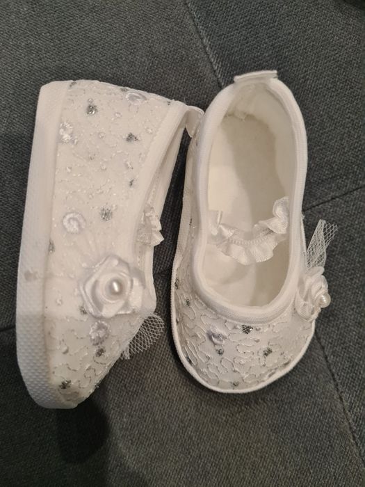 Ubranko na chrzest 74 rozm