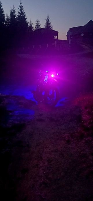 Продаєця Bse s 2