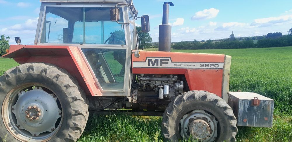 Sprzedam MF 2620
