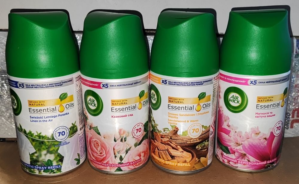 Автоматичний освіжувач повітря Air Wick/Порошок Ariel universal/color