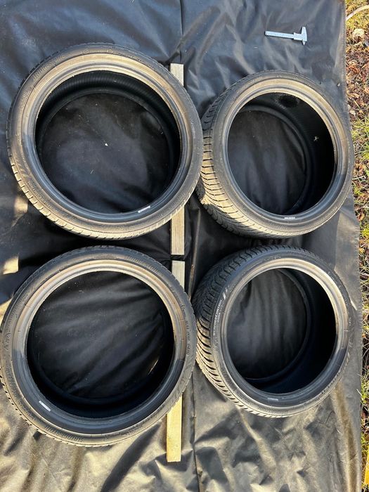 Opony Bridgestone wielosezon 225/40/18 5mm - DOT5121