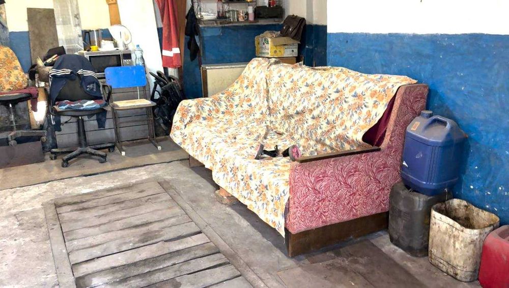 Гараж поряд з ЖК "Європейський" (Боженко)