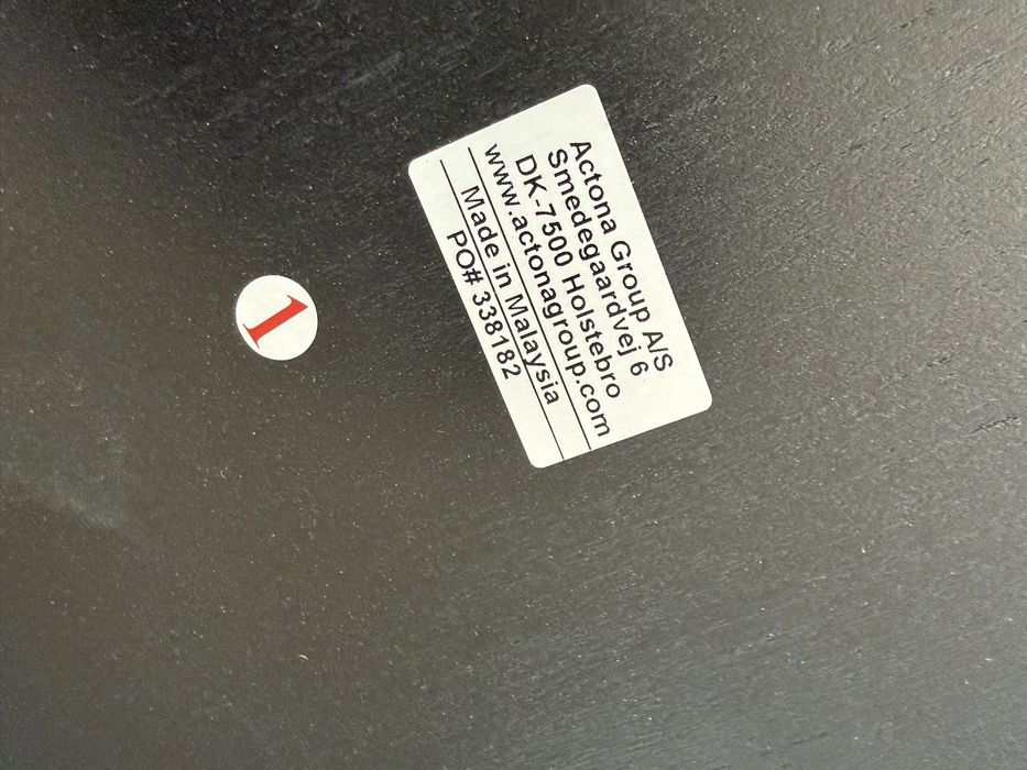 Drewniany okrągły stół 105 cm