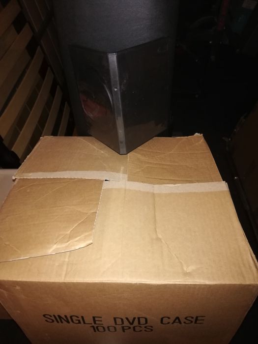 Dvds caixas novas e vazias