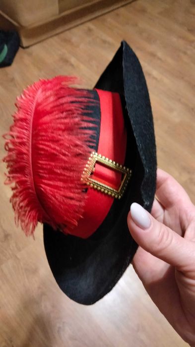 Капелюх, шляпа Мушкетера