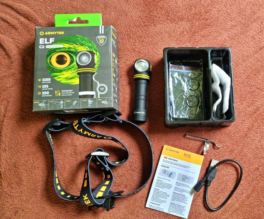 ARMYTEK Elf C2 1100 - Latarka czołowa