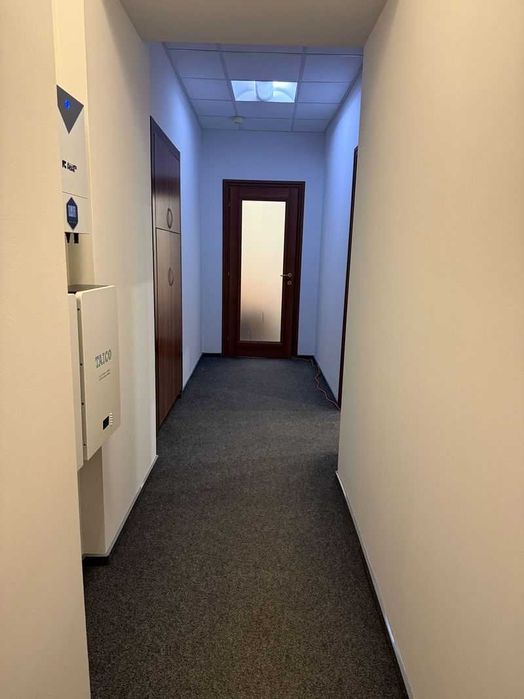 Продаж офісного приміщення 166 кв.м, вул. Гончара, 55 (Золоті Ворота)