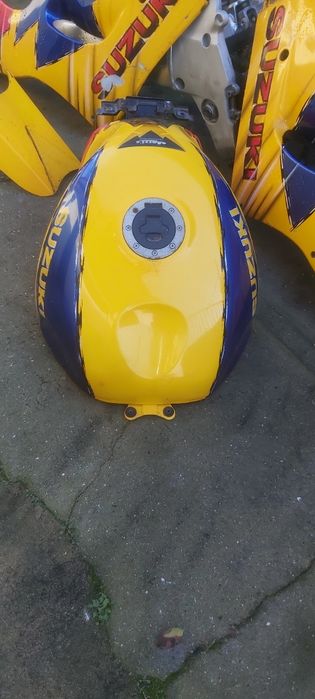 Peças suzuki srad 750
