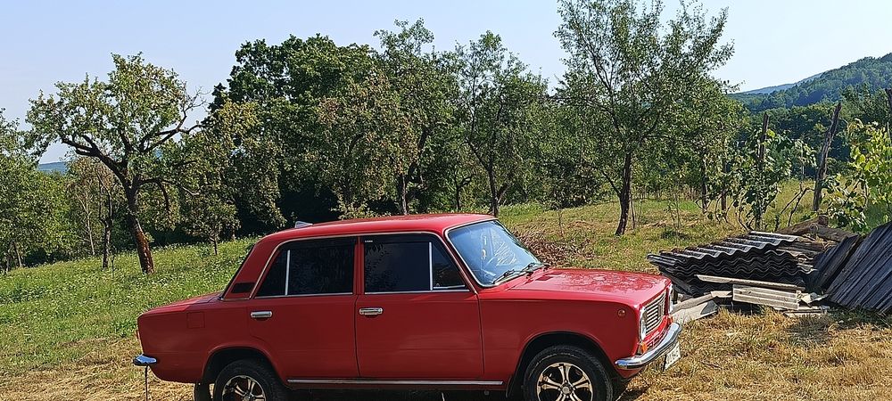 Автомобіль продам