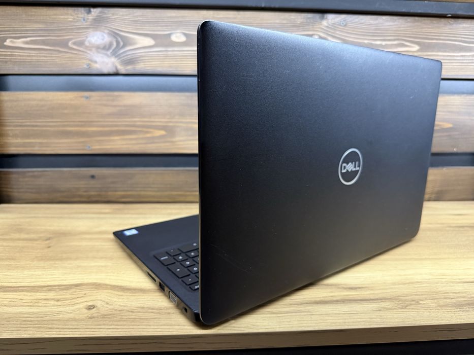 Dell Latitude 3500 15,6"FHD i5-8265u/16 GB DDR4/M2 256Gb/18% зносу