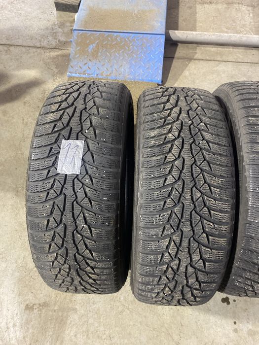 11. Opony zimowe nokian wr d4 215/60r16 komplet wysylam