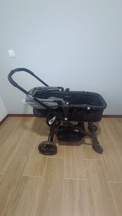 Vendo carro de bebê