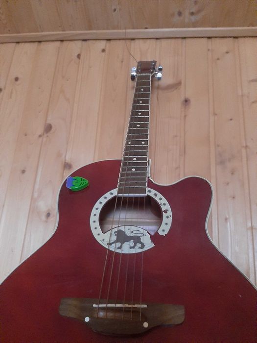 Срочно продам гітару