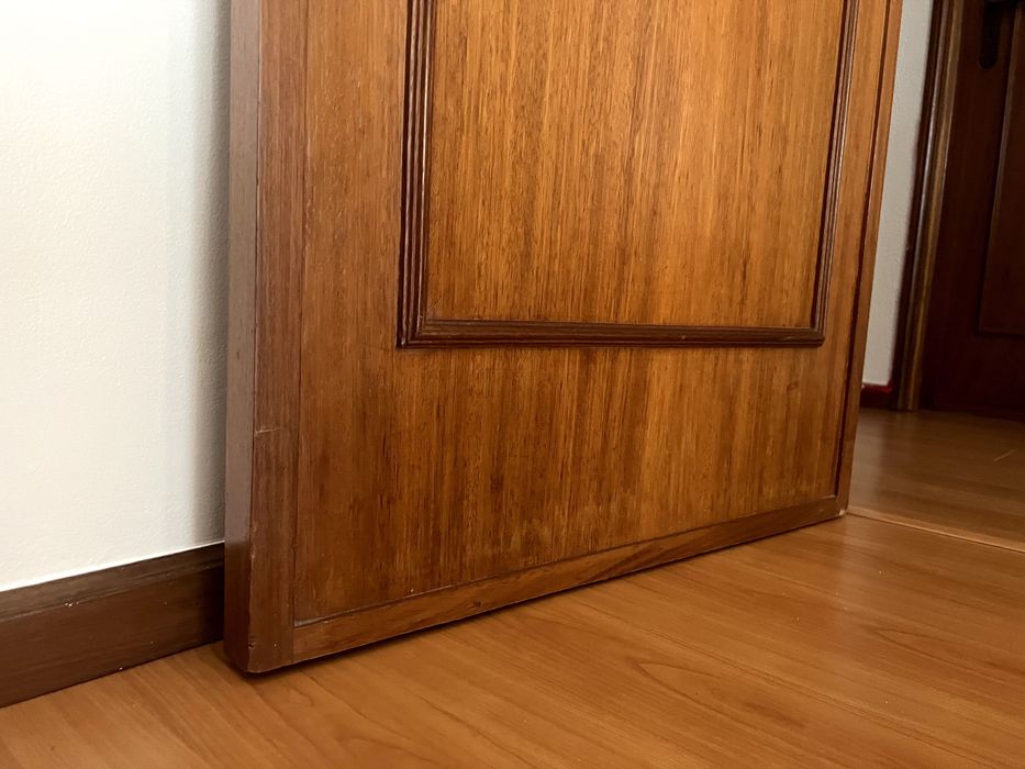 Portas de Madeira Maciça