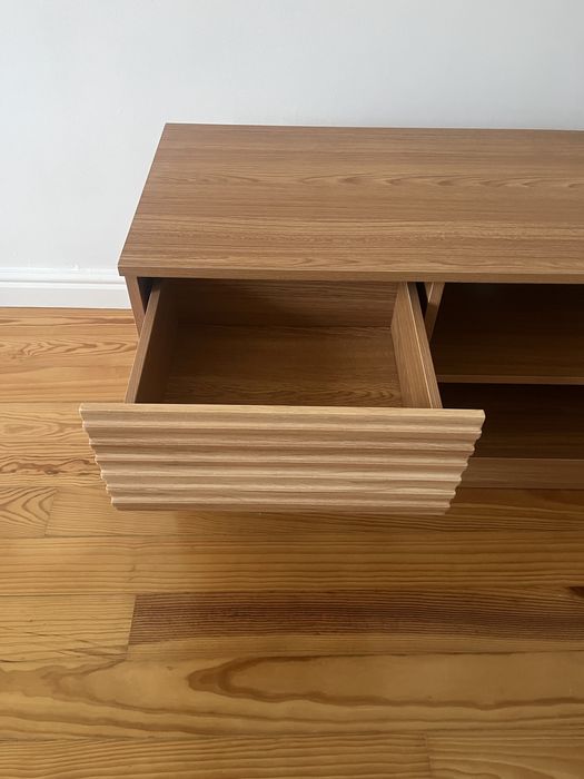 Movel tv com gavetas