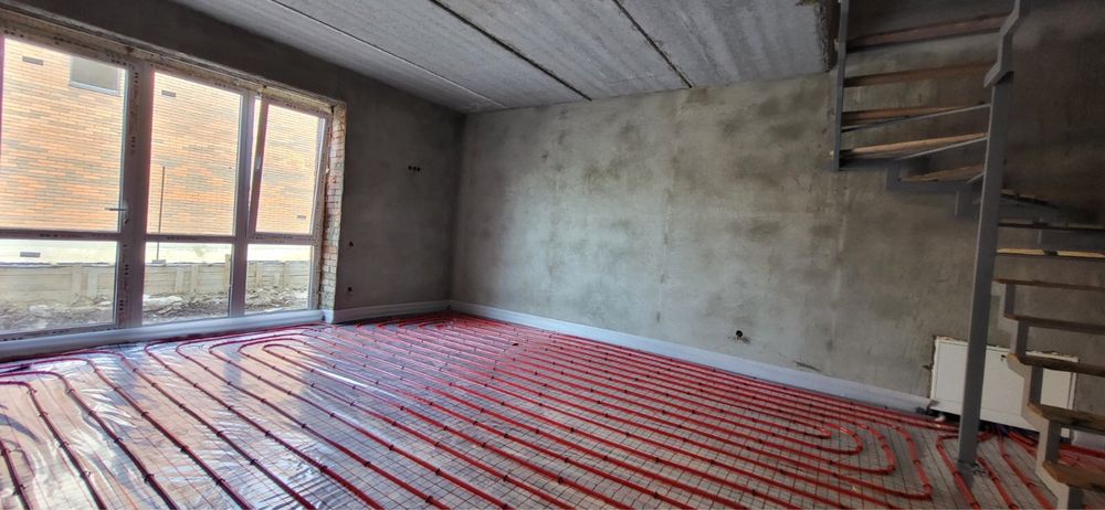 Продаж танхауса з ділянкою на 2сотки