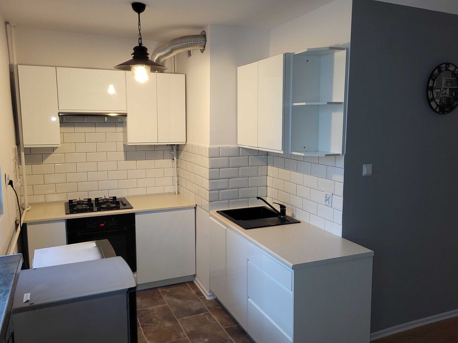 Malowanie,Montaż Paneli,Montaż Mebli z Paczek,Szybkie Terminy