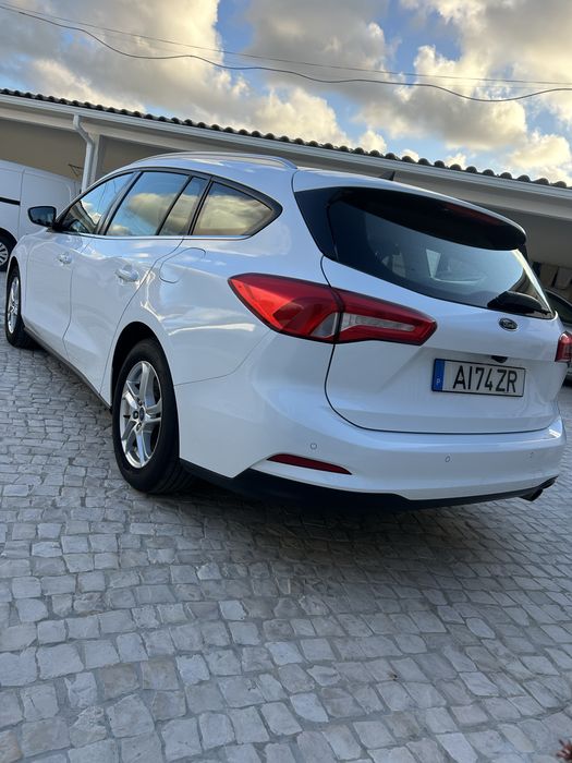 Ford Focus SW 1.5 TDCi EcoBlue Business (2021) –Nacional