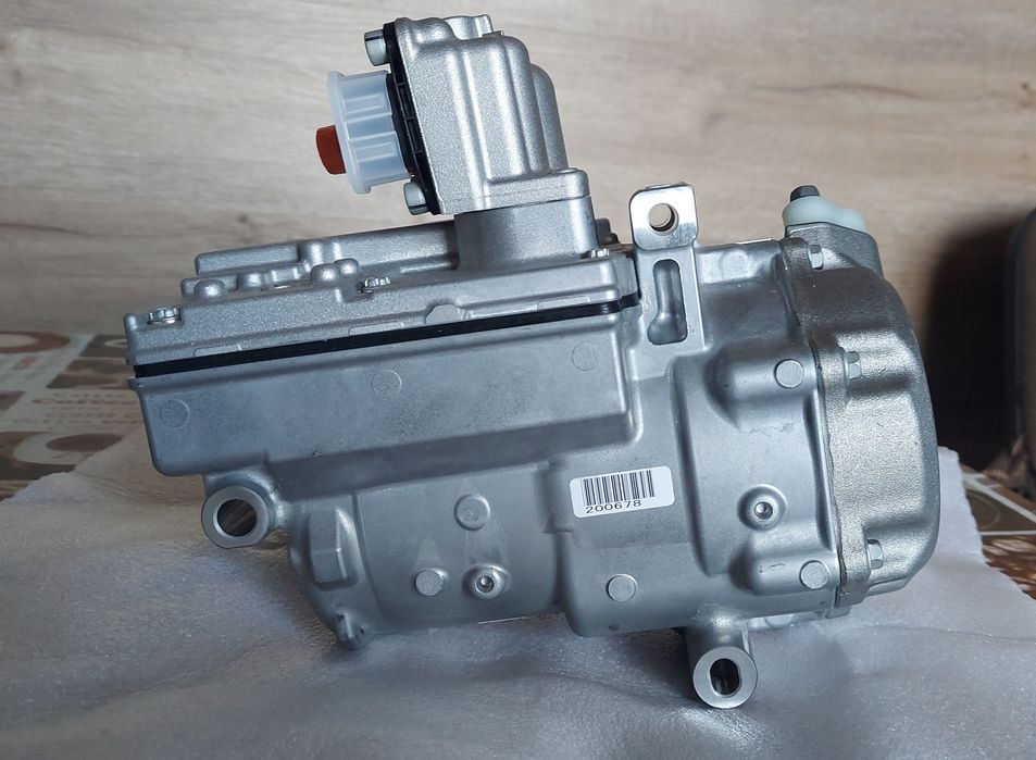 Компресор кондиционера 926008999R 926005020R Renault Zoe 2012-2018