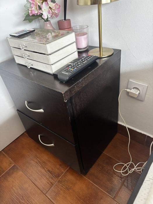 Mesa de cabeceira