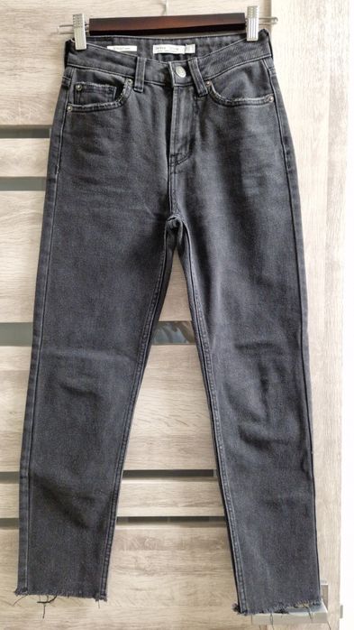 Джинси Bershka, 32 eur