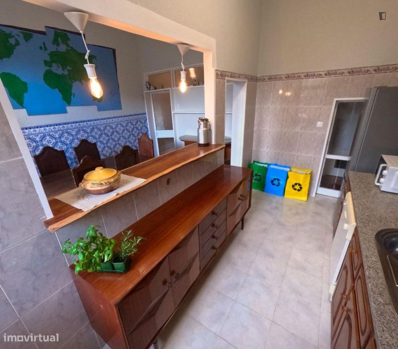 Quarto - localizado em Bonfim Porto
