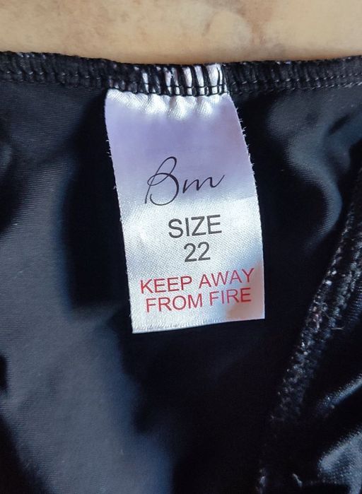 Цельный купальник 54