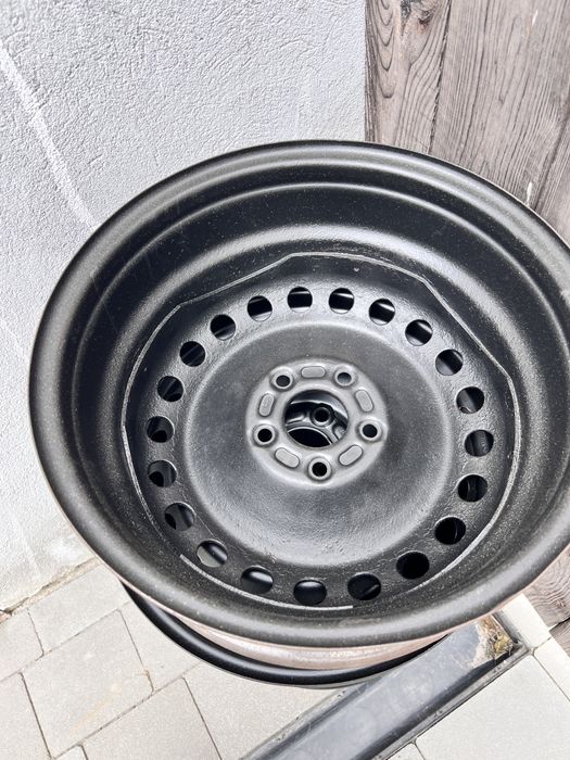 Диски ford,volvo r16 6.5j 5*108 et 52,5 dia 63.4