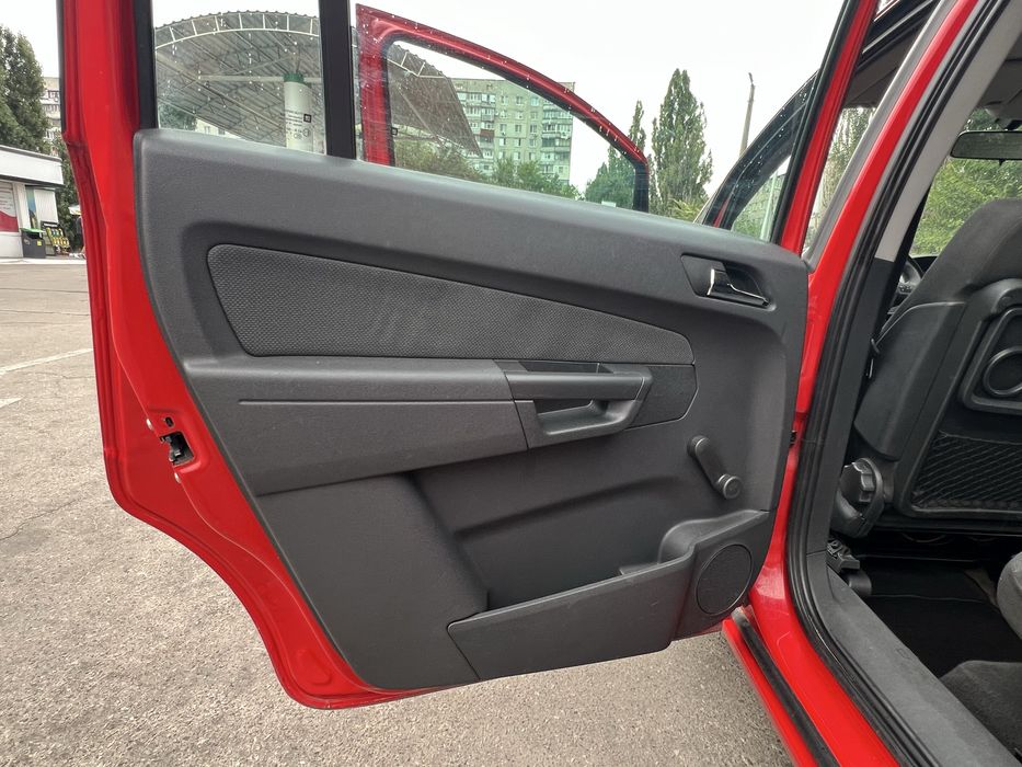 Opel Zafira 1,6 газ/бенз