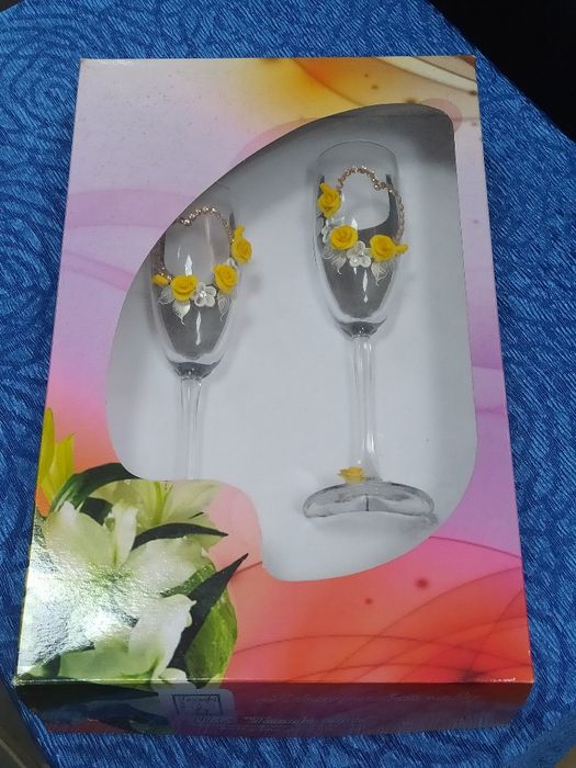 свадебные бокалы