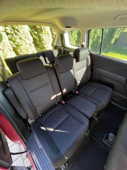 продаж  Mazda 5 2008 року