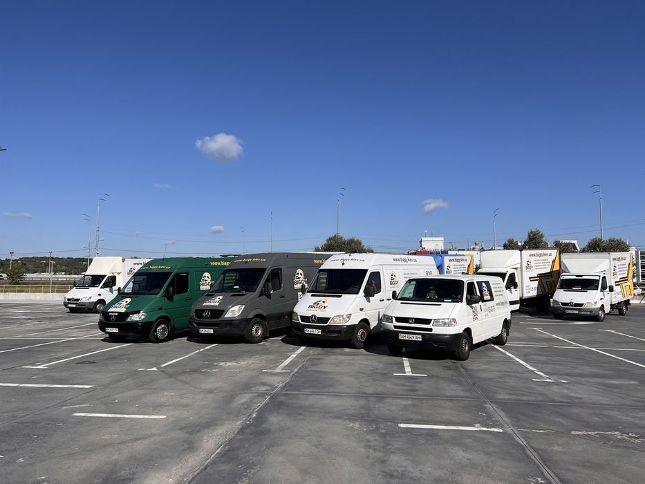 Вантажні перевезення Київ. Грузоперевозки. КВАРТИРНИЙ переїзд.