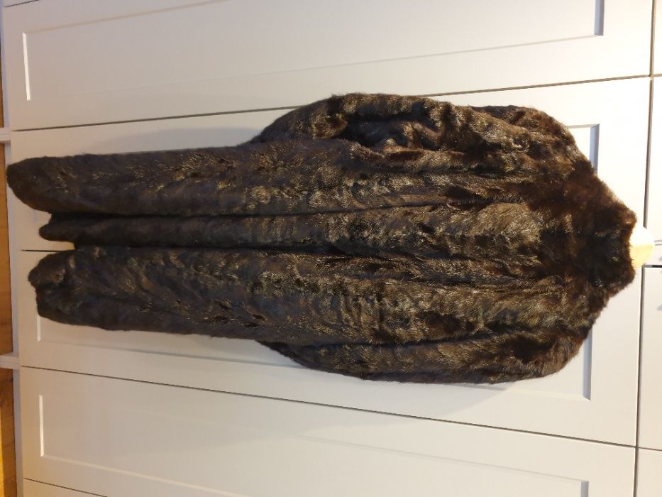 FUTRO z norek ciemno brązowe