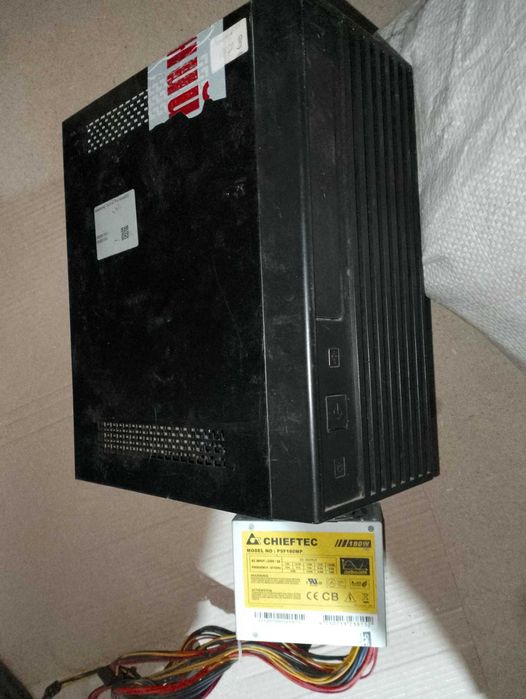Корпус пк Chieftec + блок питания sfx 180w Chieftec