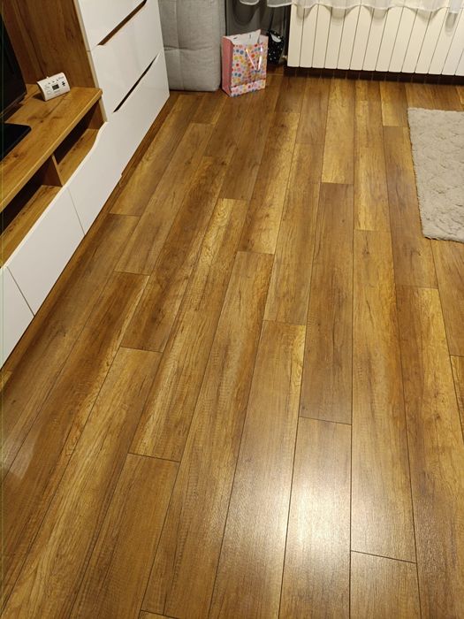 Sprzedam panele podłogowe