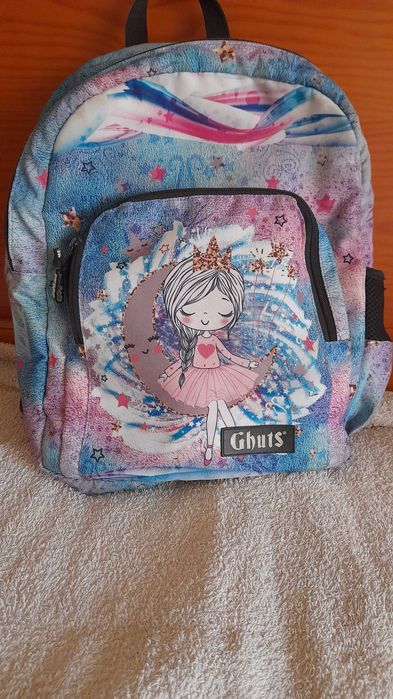 mochila escolar ghuts