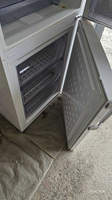 Холодильник BEKO