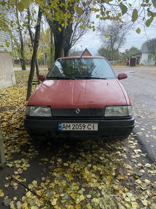 Рено 19 1991 рік