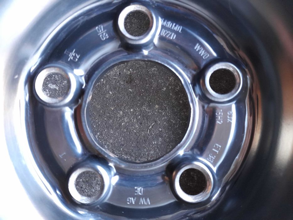Felgi stalowe VW 6,00Jx15 / 5x100 / ET:38 / 57,1   2szt.