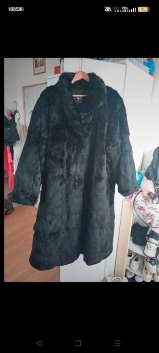 Futro czarne szykowne prawdziwe