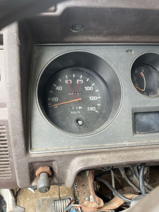 Toyota dyna 150 ….
