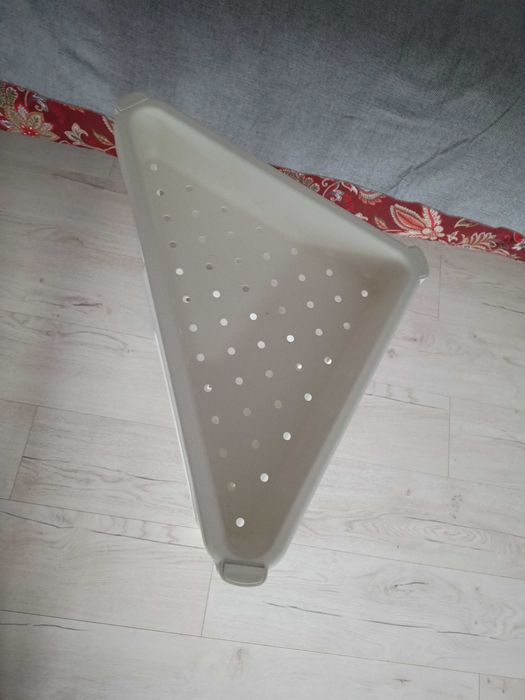 Regał łazienkowy Ikea.
