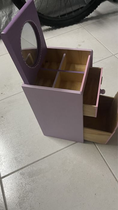 Brinquedo caixa de arrumaçao ou decoracaocriança