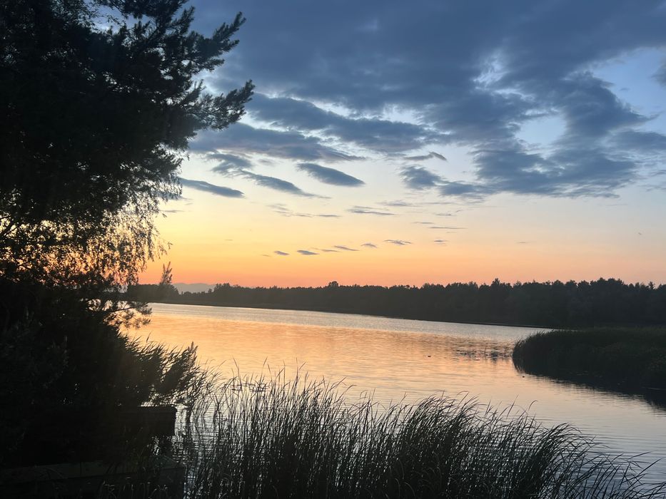 Будинок біля річки