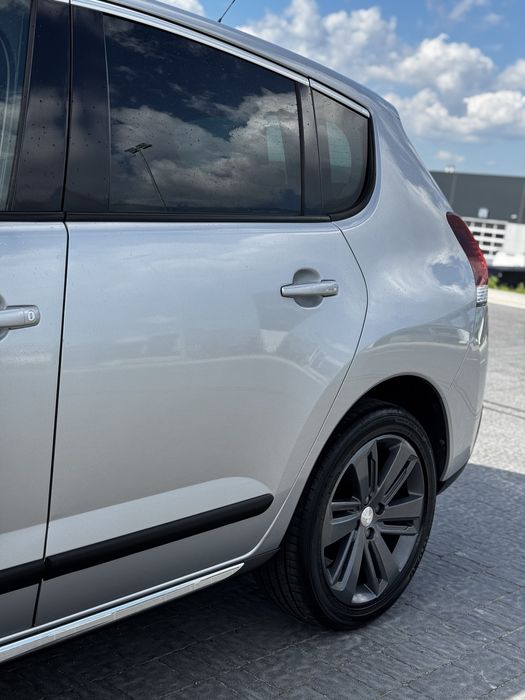 Peugeot 3008 Пежо 3008