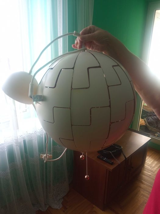 Продам люстру за 1200грн