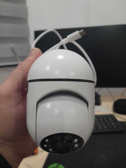 Câmera de Segurança Externa/Interna Sem Fio 720P HD